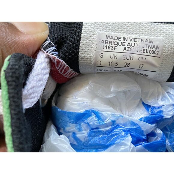 Converse High Chuck Taylor Top Kids Shoes sz 11 - Picture 4 of 12